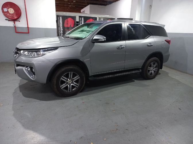 2017 Toyota Fortuner 2.4 GD-6 R/B A/T
