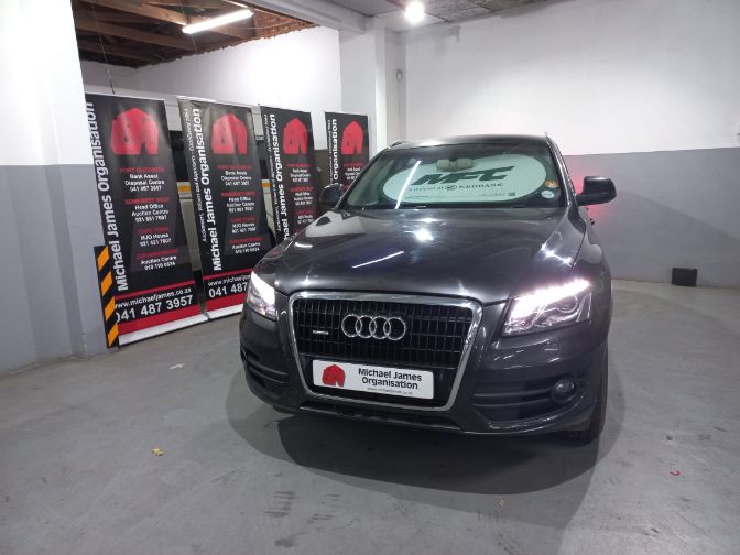 2009 Audi Q5 3.0 TDI Quattro S - Tronic thumbnail 3