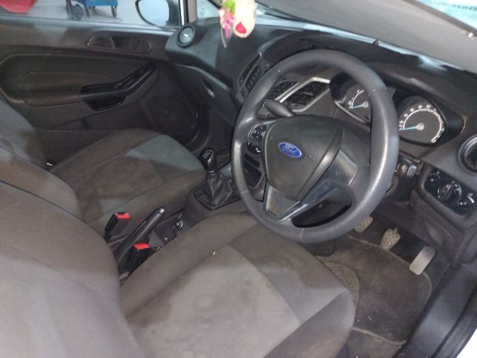 2017 Ford Fiesta 1.4 Ambiente 5Dr thumbnail 6