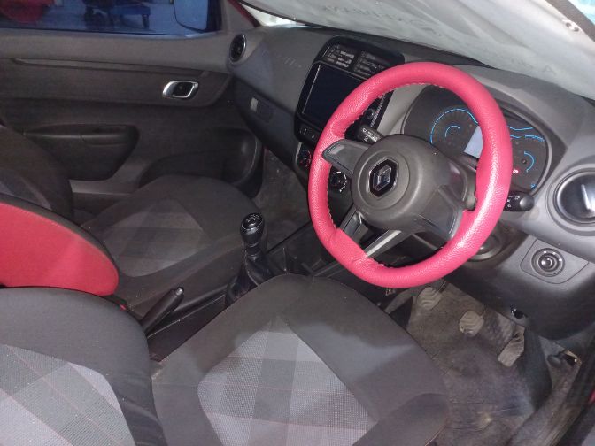 2020 Renault Kwid 1.0 Dynamique / Zen 5Dr thumbnail 6