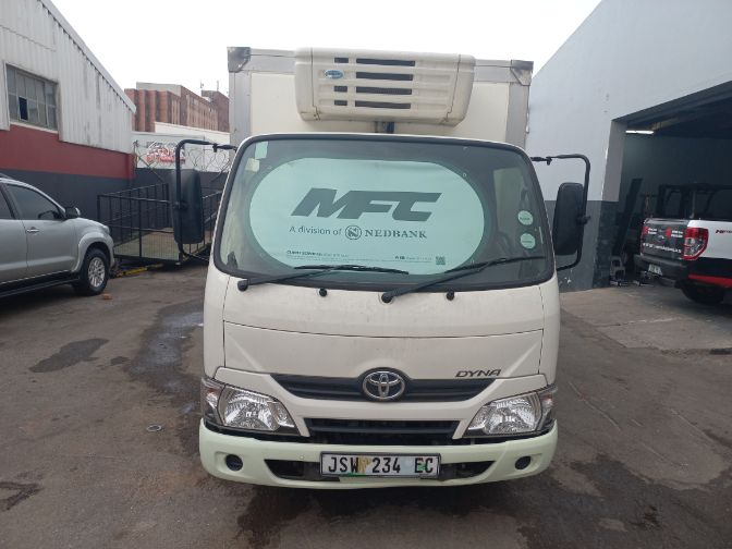 2020 Toyota Dyna 150 C/C thumbnail 3