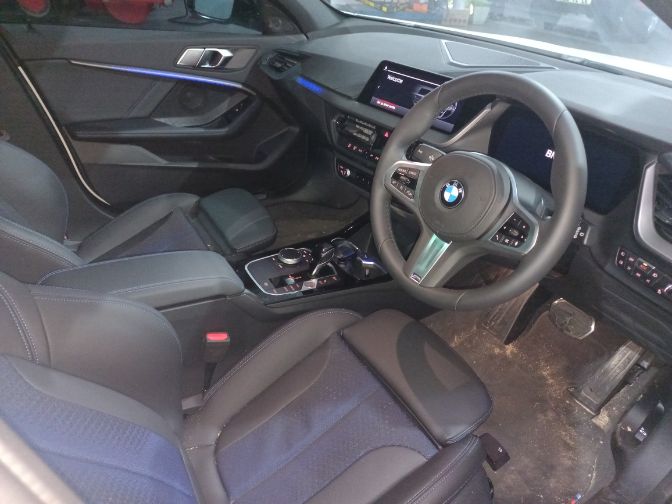 2022 BMW 118i Mzansi Edition A/T (F40) thumbnail 6