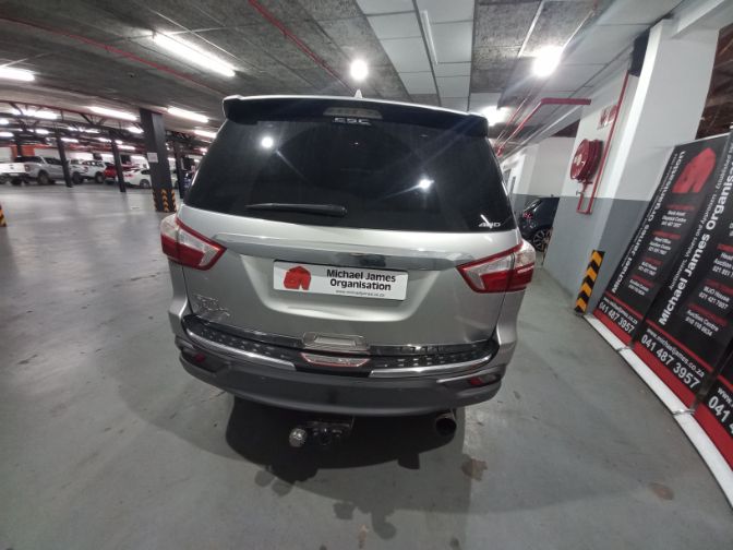 2019 Isuzu MU-X 3.0D 4X4 A/T thumbnail 5