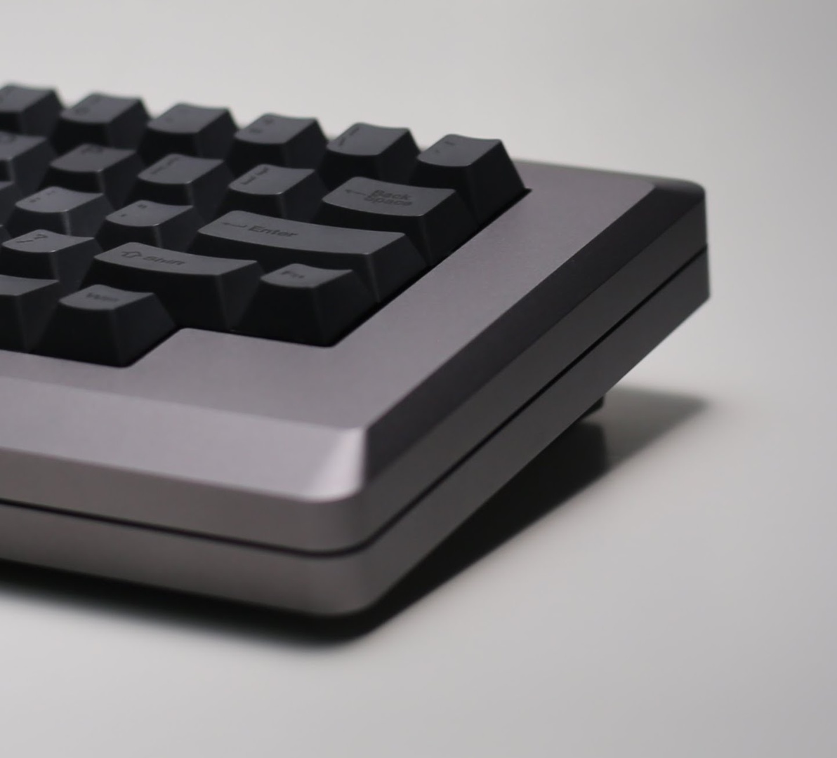 Modern M0110 keyboard kit | mykeyboard.eu