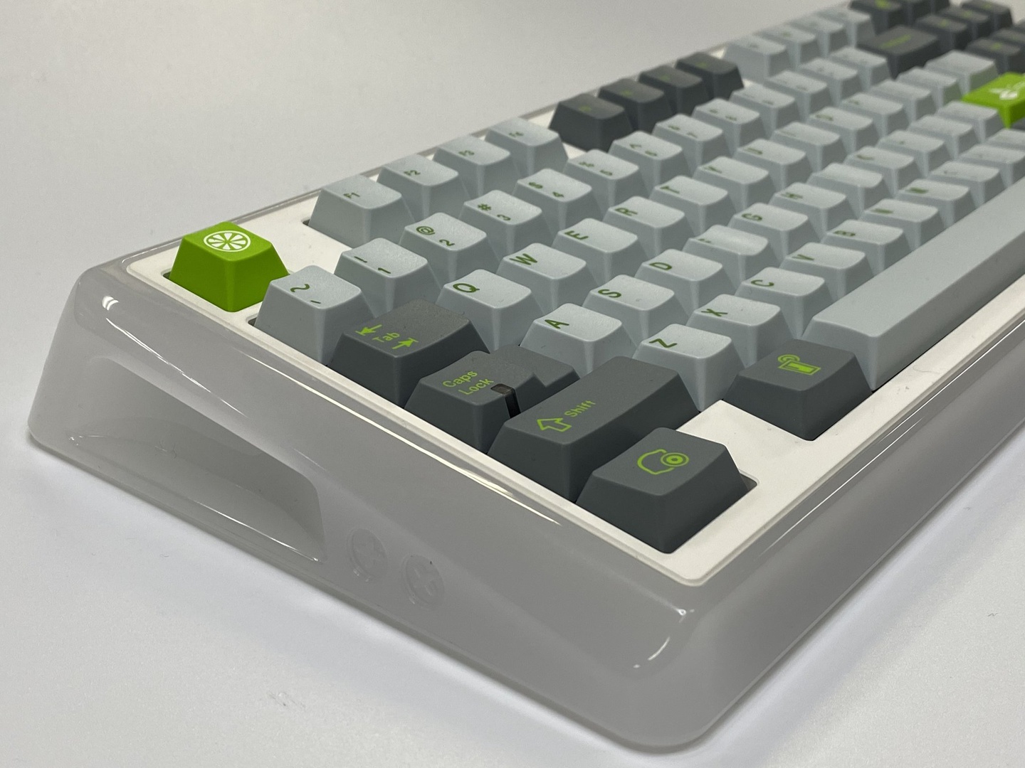 EO-87 (Winkey) (Frosted Version) | mykeyboard.eu
