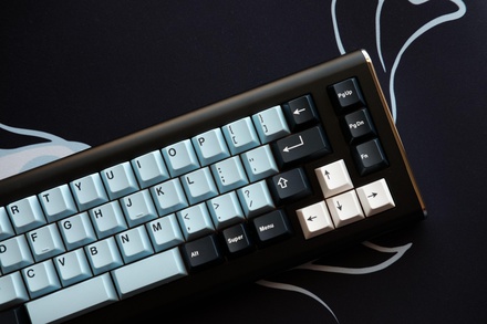 Adélie Keyboard Black - Silver PVD Brass