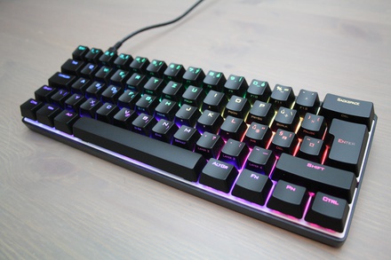 Vortex POK3R ISO RGB Czech keycaps