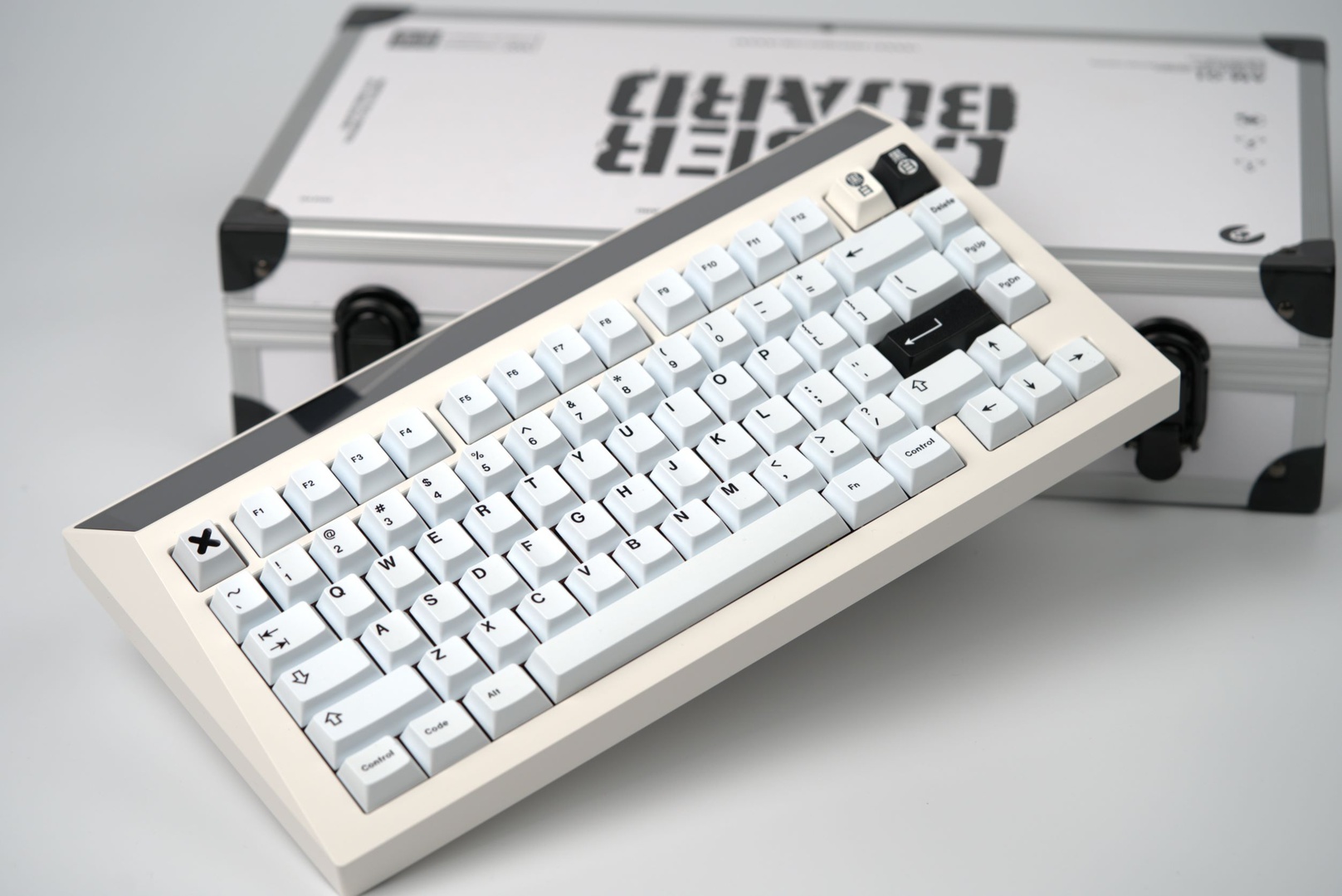 Cyberboard R3 Cloud White | mykeyboard.eu