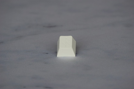 Aluminum Rune Keycap E-White