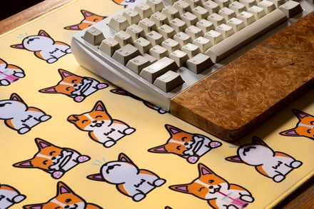 Corgi Deskmat - Yellow [Extras]