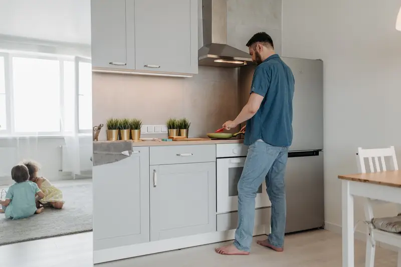 Tipy, ako ušetriť pri rekonštrukcií kuchyne