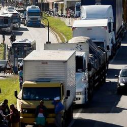 Imagem: Thomaz Silva/Agência Brasil caminhoneiro
