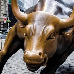 piqsels wall street bull