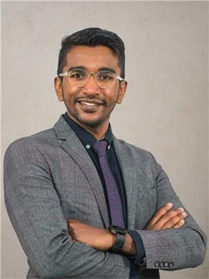 Siraj Yoosaf Melparamba logo