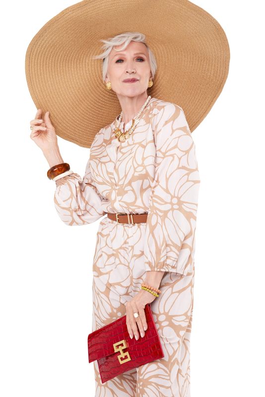 Zeagoo Teams Up with Campaign Model Maye Musk to Curate Effortless Resort Elegance for Summer Travel Season Zeagoo Teams Up with Campaign Model Maye Musk to Curate Effortless Resort Elegance for Summer Travel Season