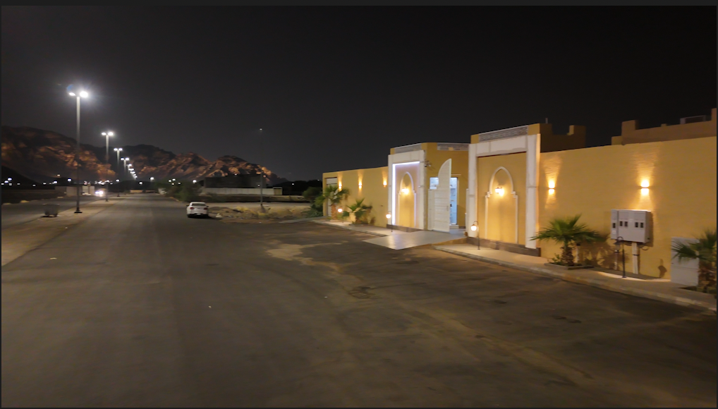 4 شاليهات بمساحة 2500 م2 في حي الغابة، المدينة المنورة