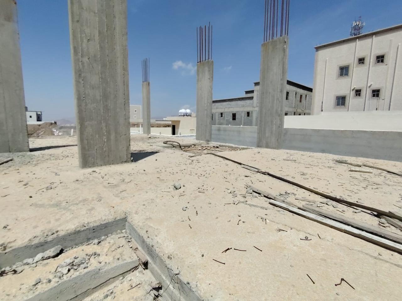 فيلا سكنية - حي الروضة - بمساحة 700 متر مربع - سراة عبيده