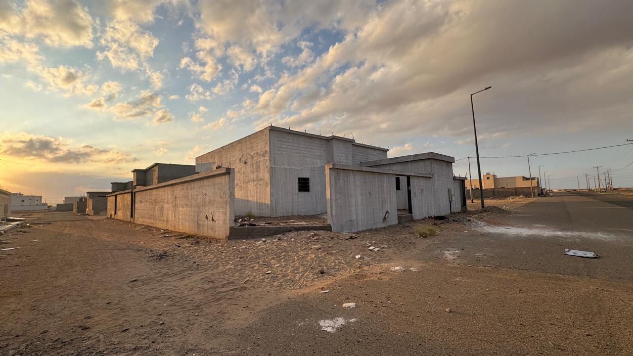 فيلا سكنية بمساحة: 435.5م صك رقم (493318021785)