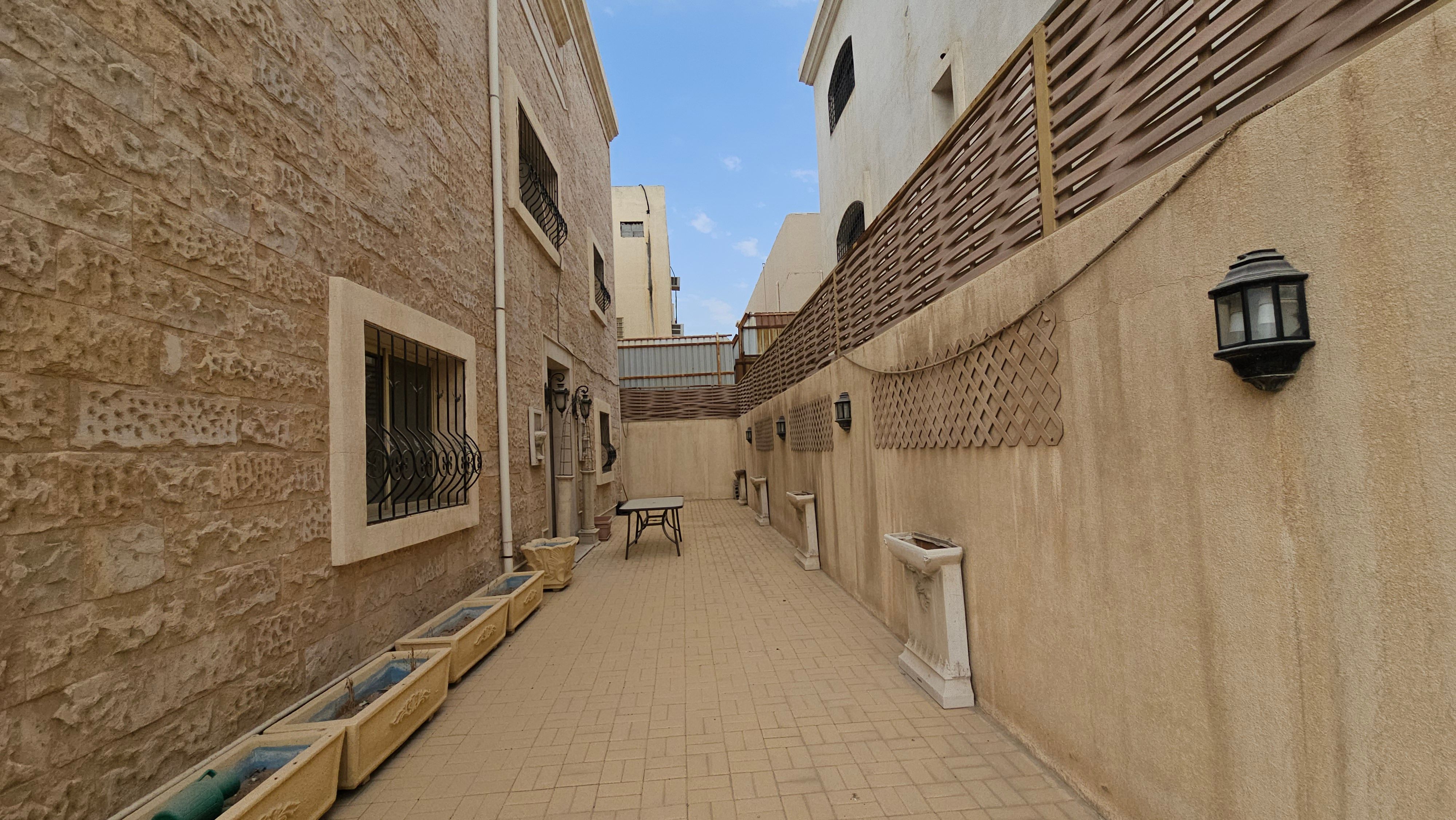 فيلا سكنية بحي الجسر بصك 830217000269
