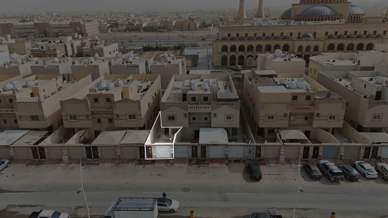 شقة سكنية ( الدور الأرضي ) / غرناطة / الخرج / 211518005912