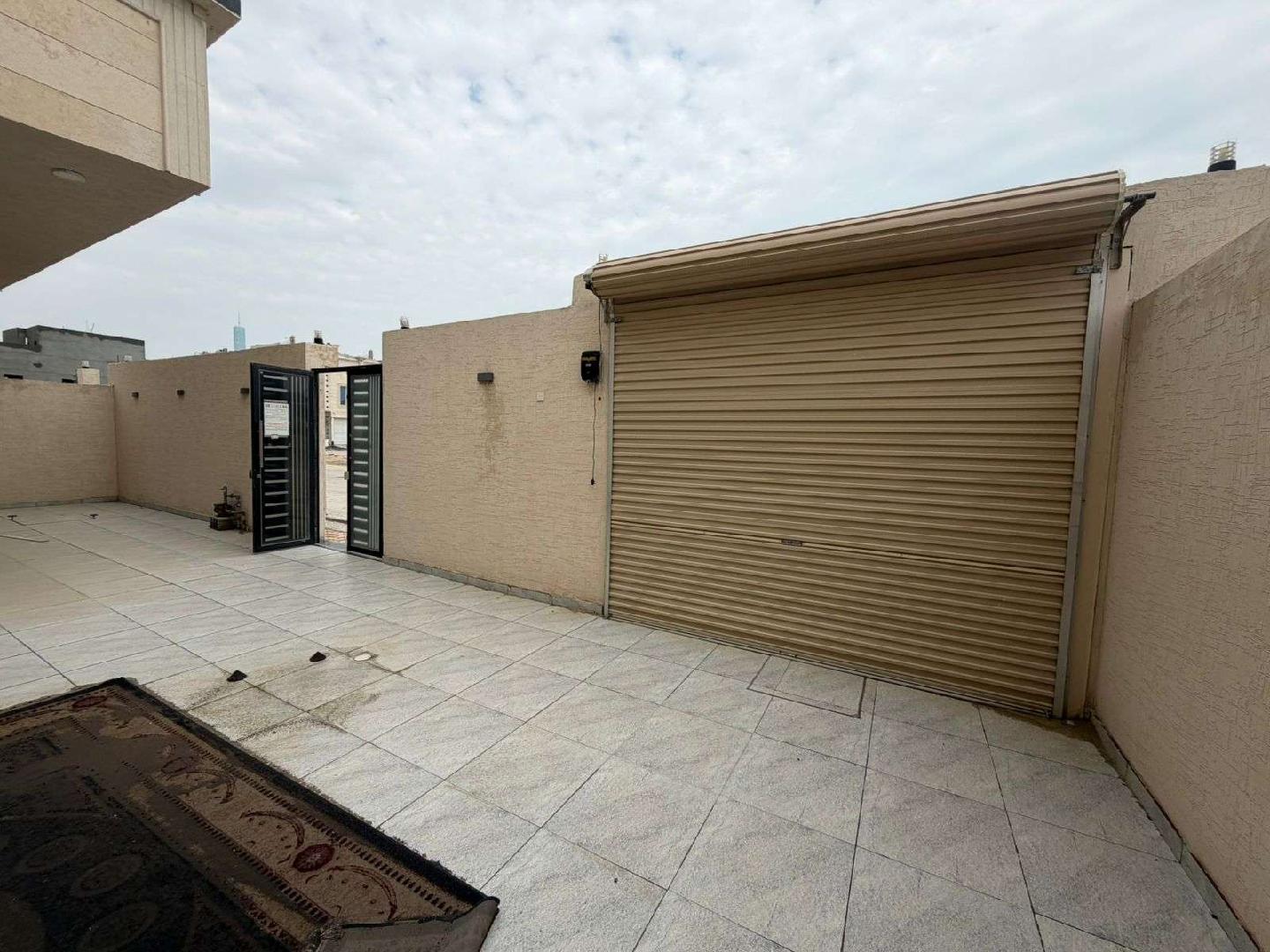 فيلا سكنية في حي الأمواج صك رقم 5298189559600000