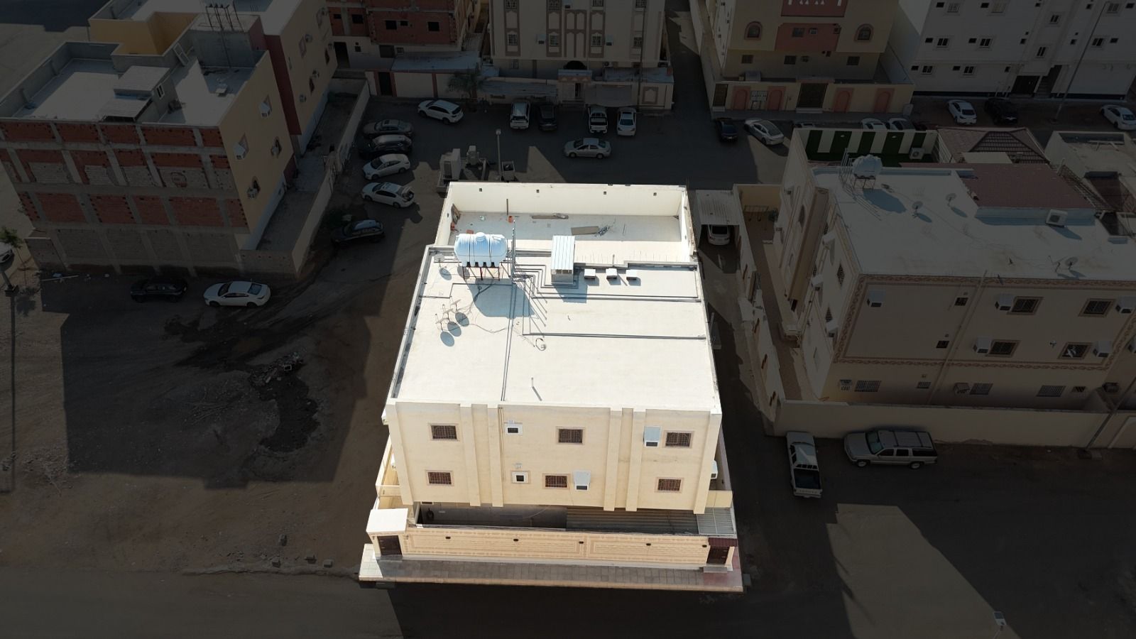 عمارة سكنية بمساحة 500 م صك رقم 419810000979