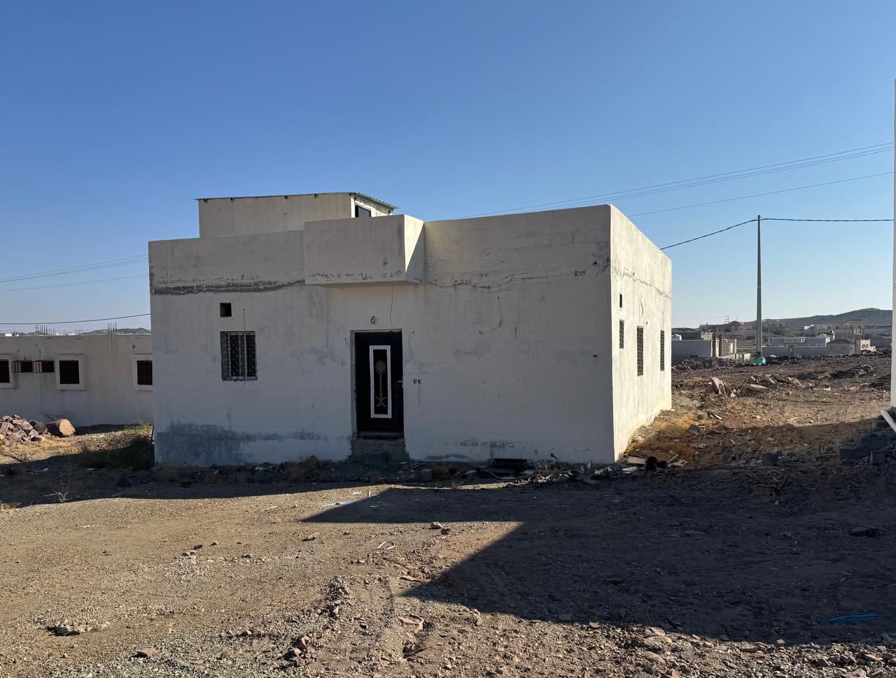 فيلا سكنية في حي الجاوة بمساحة 500م قطعة رقم 340 صك رقم 996606000164