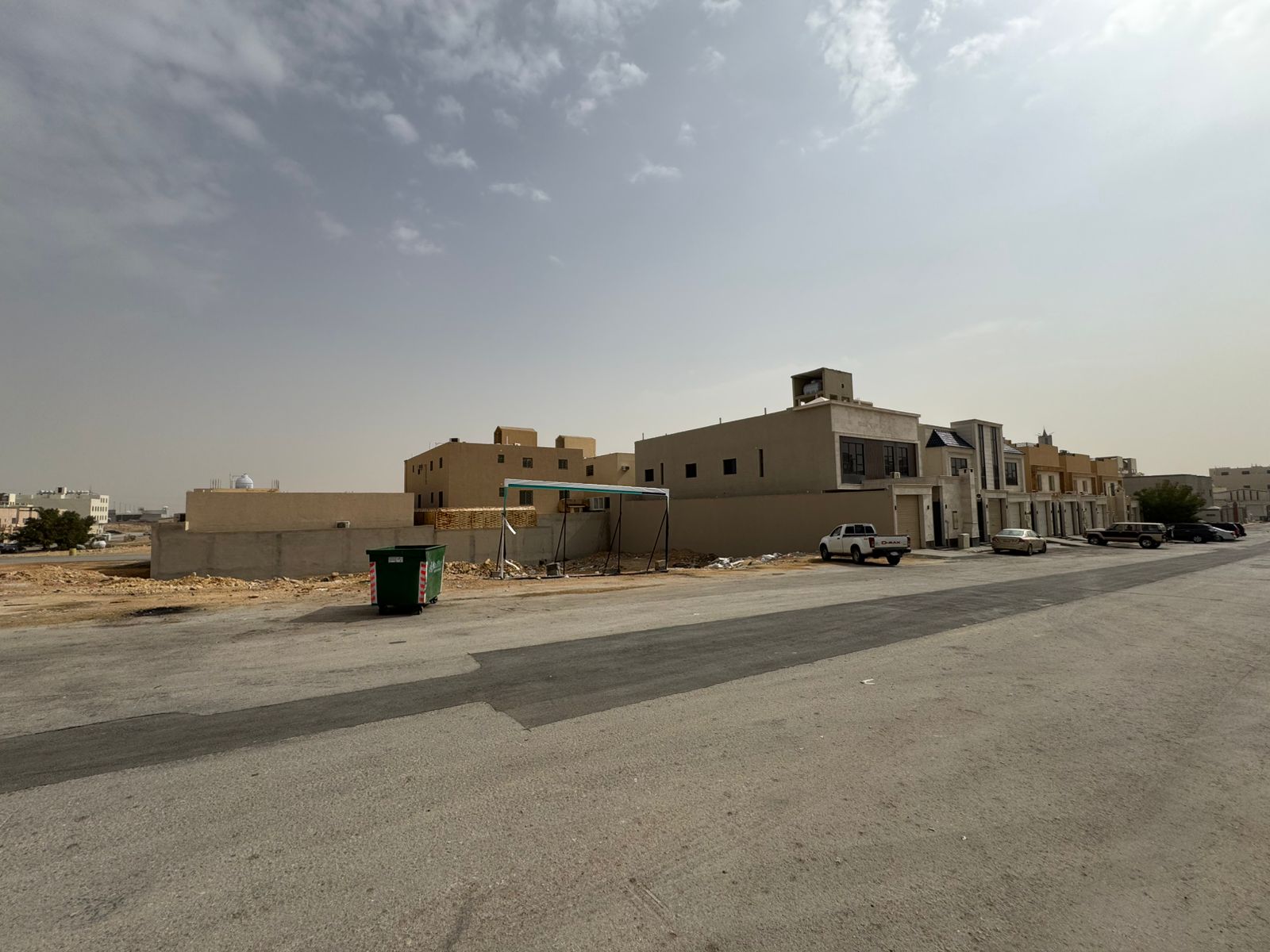 أرض سكنية بحي طويق بمدينة الرياض رقم الصك /360610000684