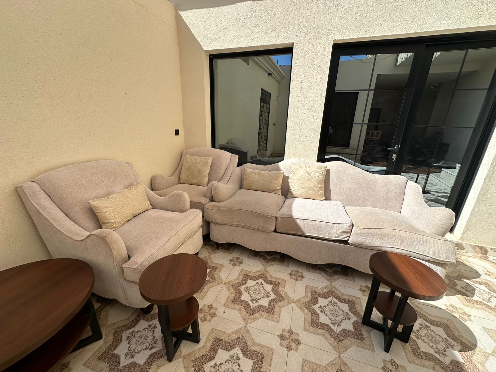 عمارة سكنية حي الورود صك رقم 360001448832