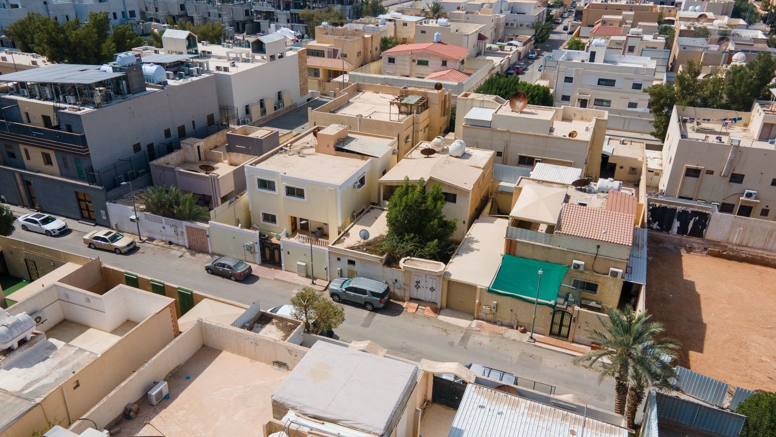 فيلا سكنية في حي الملز بمساحة 225م قطعة رقم 11 / 2 صك رقم 360606002279