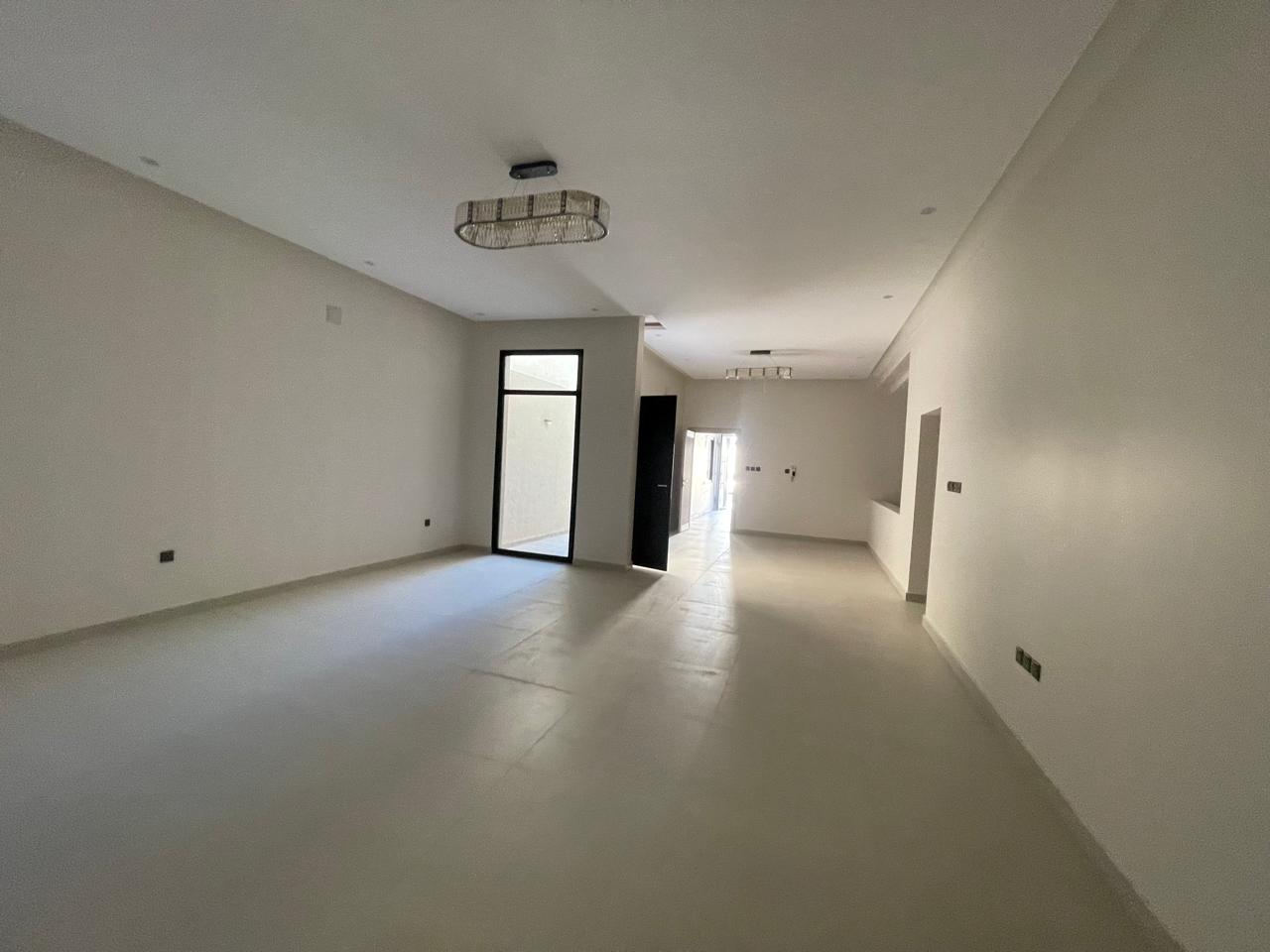 وحدة سكنية في حي الجنادرية بصك رقم 2476944605900006