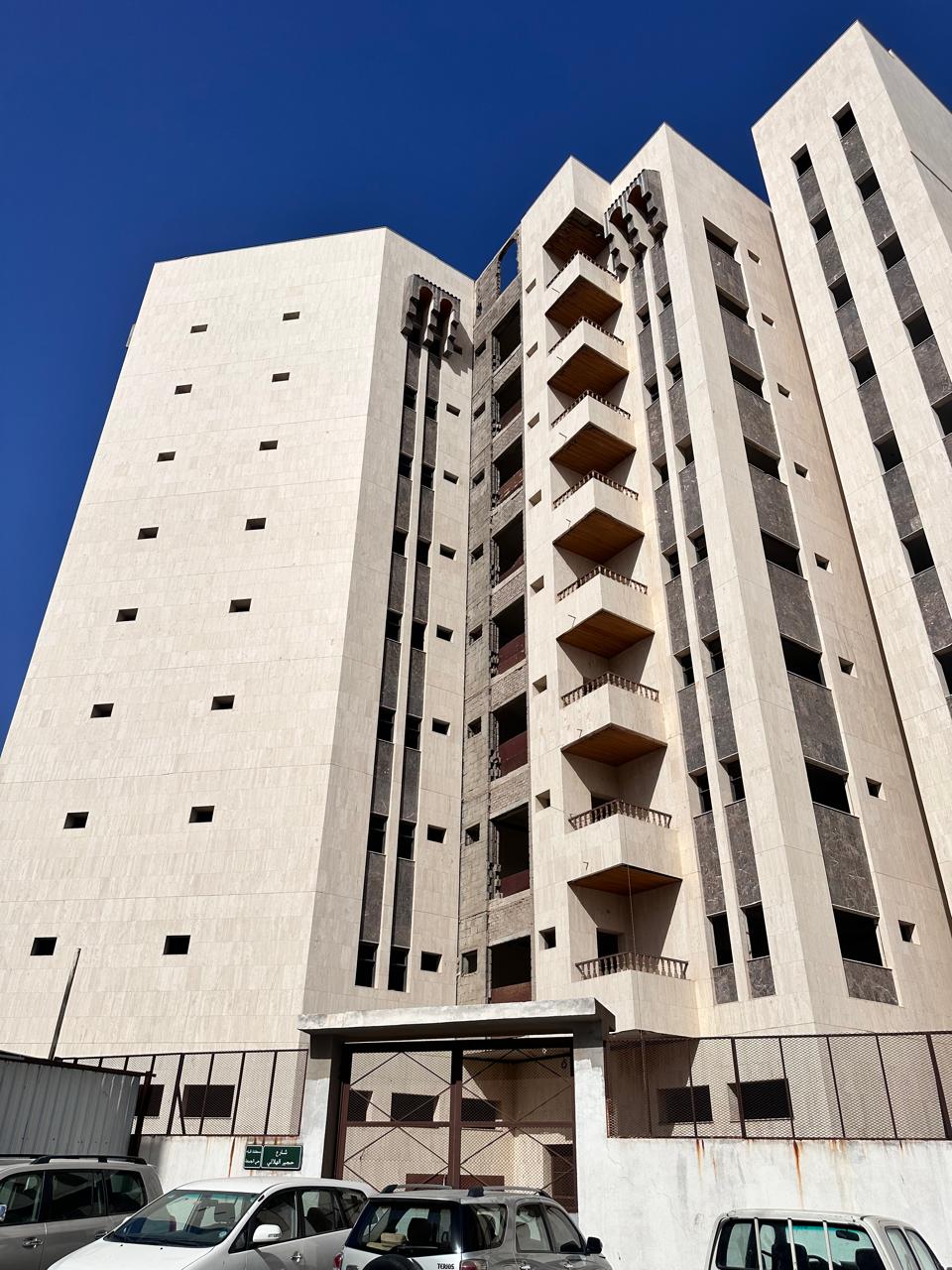 برج سكني حي جزع قباء - 440103015524