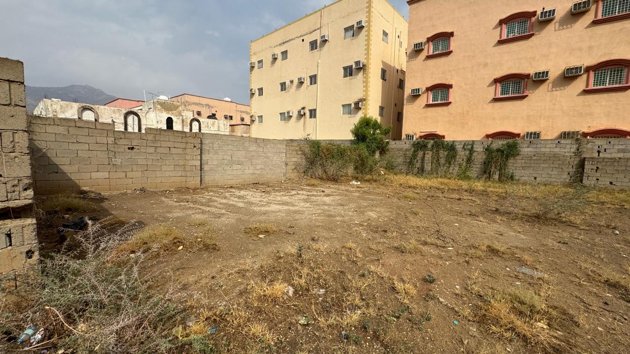 أرض سكنية بحي العرضية الجنوبية / ثريبان بمساحة 400 م