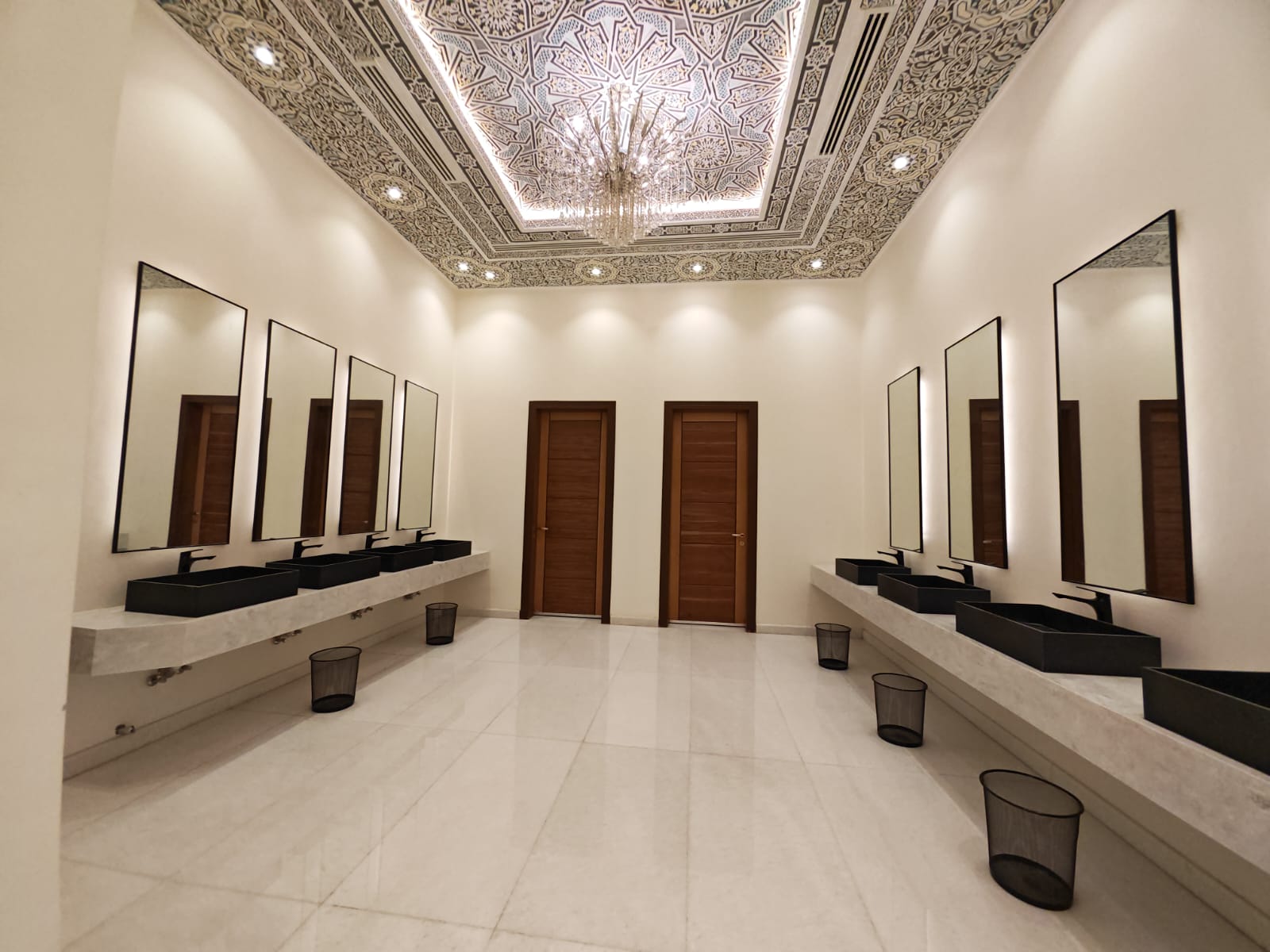 فيلا سكنية حي القيروان بمدينة الرياض صك رقم 8802695657600000