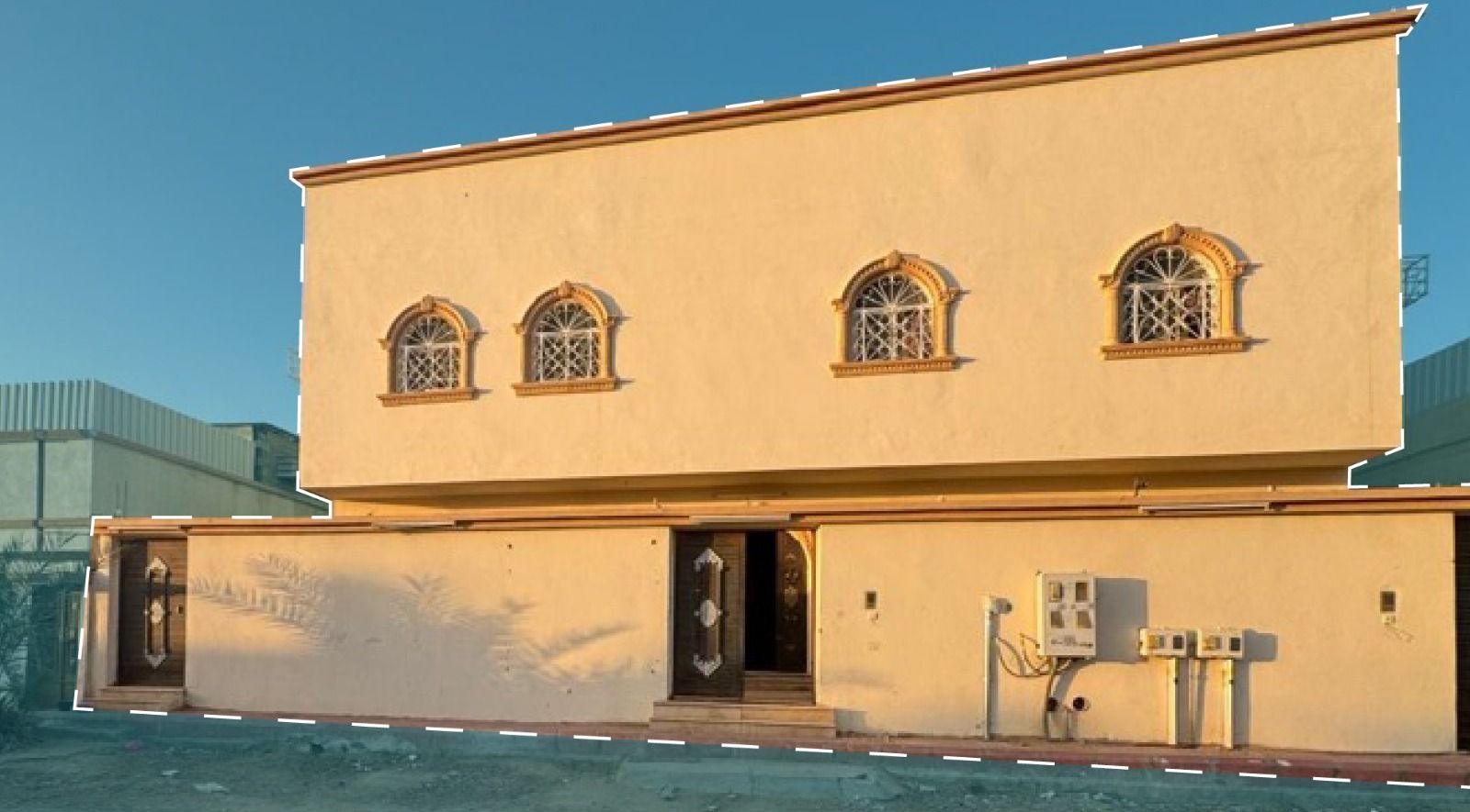 فيلا سكنية في حي الخالدية بمساحة 397.45م قطعة رقم 357م1 صك رقم 398552009678