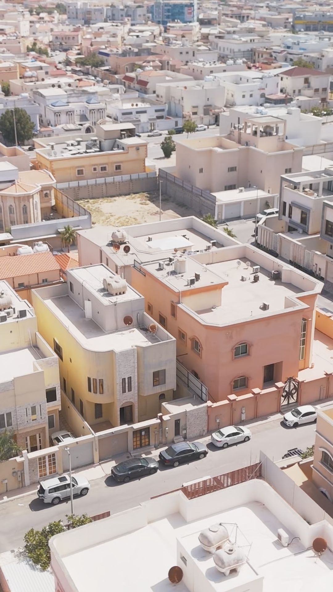 فيلا سكنية صك رقم 930112015095 بحي النزهة بمدينة الدمام