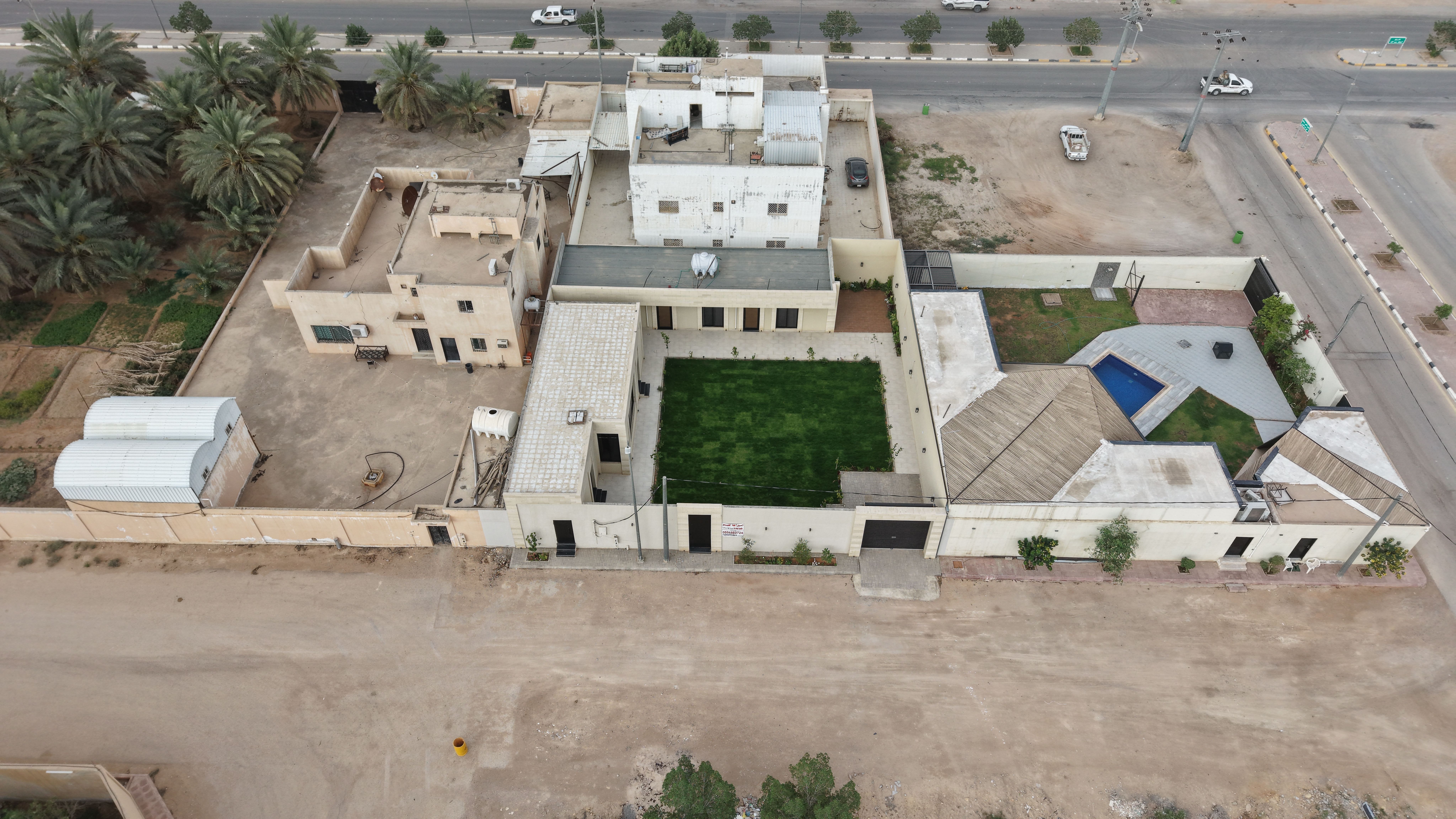 أرض سكنية (قائم عليها استراحة) بمساحة 625م2 - ملهم