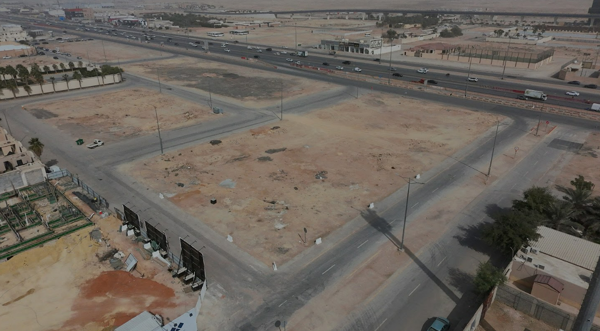 ارض تجارية سكنية بحي القيروان / رقم الصك 260681011869