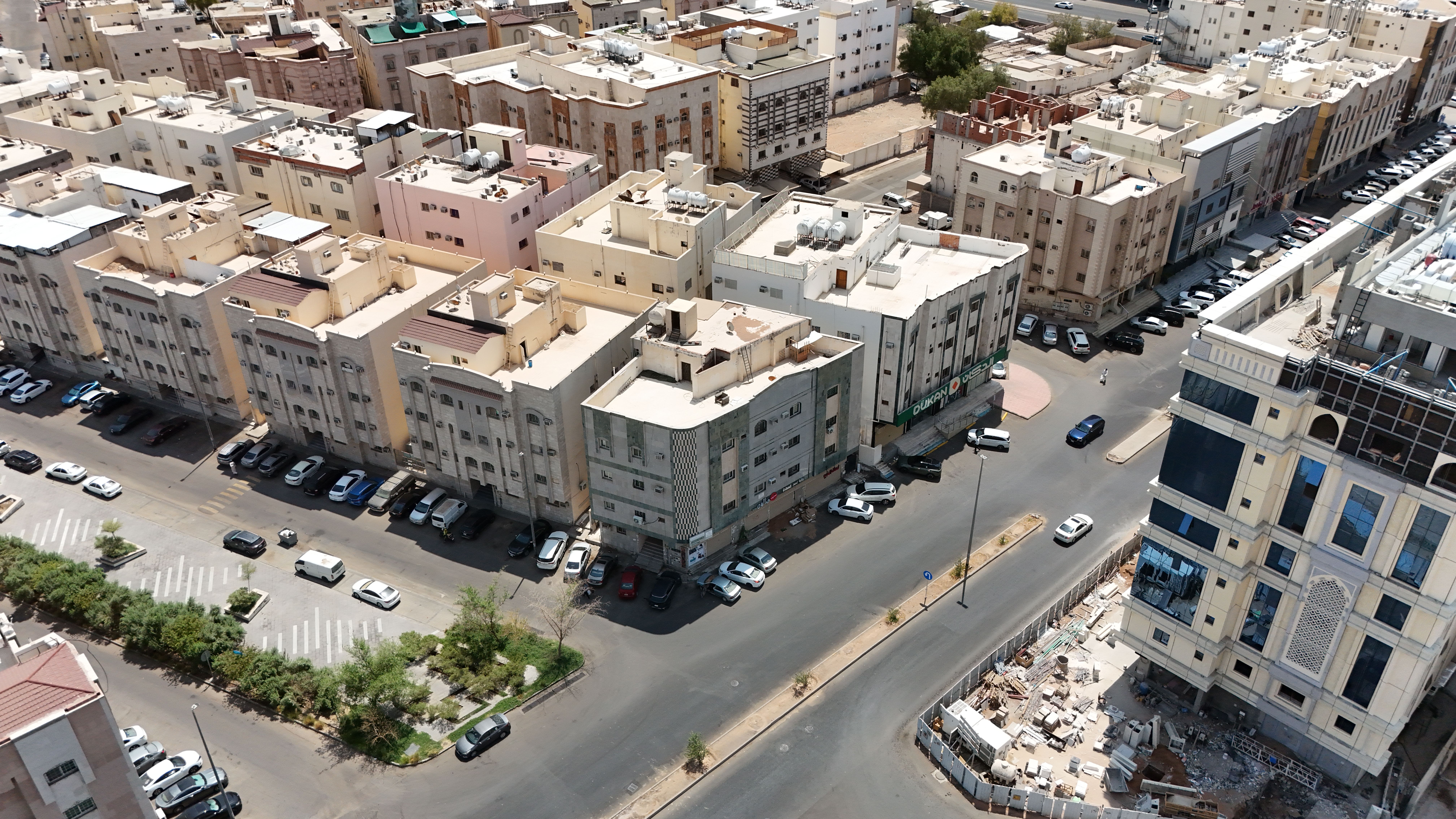 عمارة سكنية تجارية حي المبيعيث بجزع العريض-440114012328