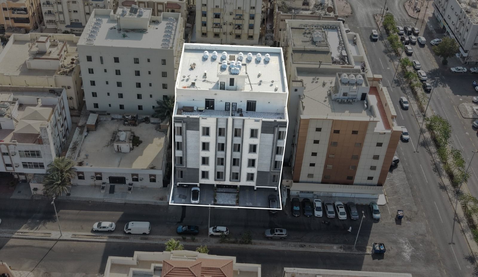 شقة سكنية في حي الصفا بمساحة 173.47م قطعة رقم 668 صك رقم 799149004949