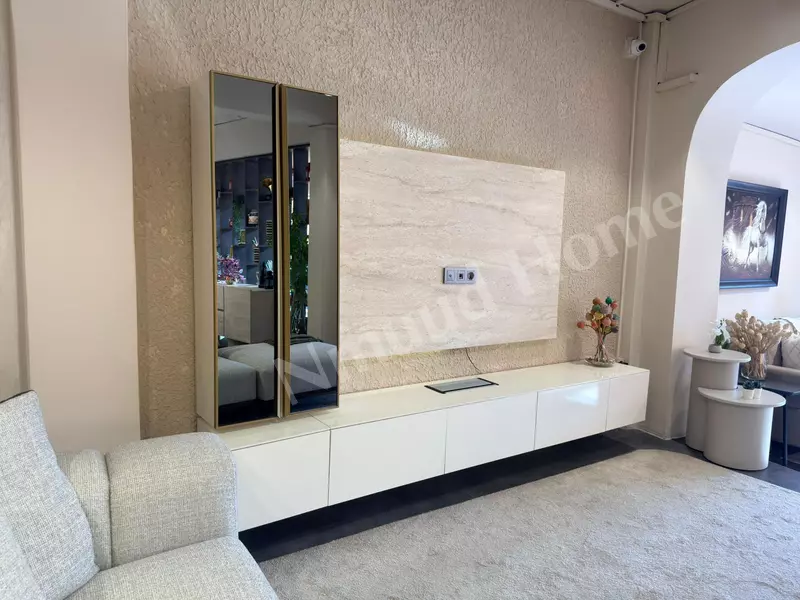 Vena Outlet Televizyon Ünitesi