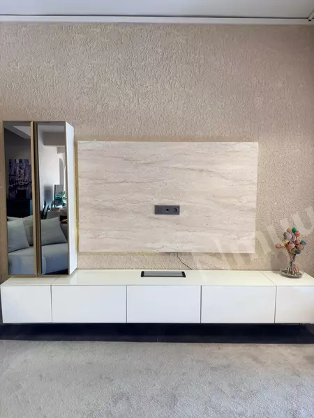 Vena Outlet Televizyon Ünitesi