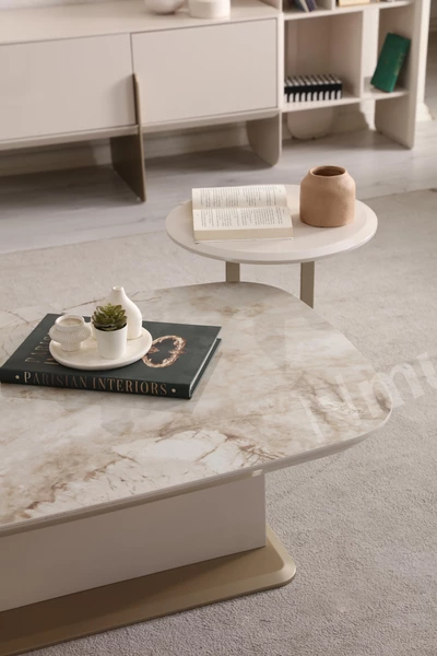 Hermes Orta Sehpa Seti