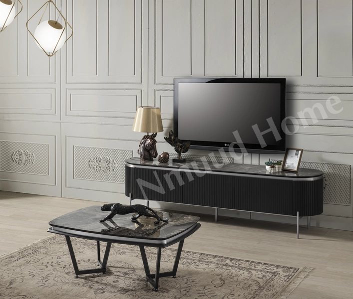 Tesla Siyah Televizyon Ünitesi