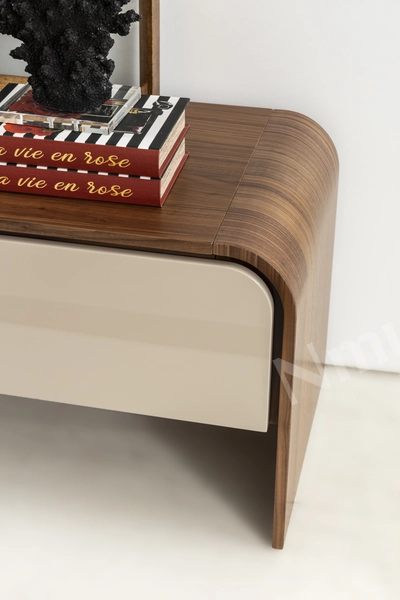 Navarro Televizyon Ünitesi