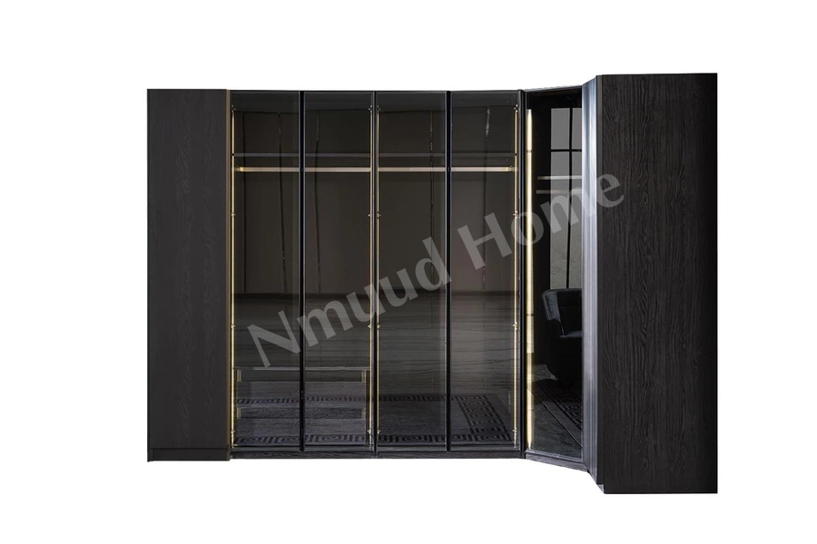 Etro Giyinme Dolabı