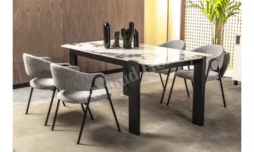 Heris Sabit Yemek Masası