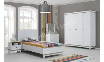 Lora Genç & Çocuk Odası