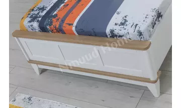 Lora 100*200 Cm Bazasız Başlıklı Karyola
