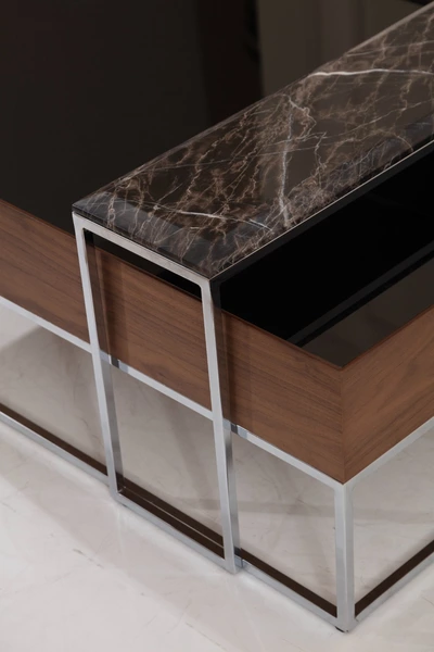 Crown Walnut Orta Sehpa